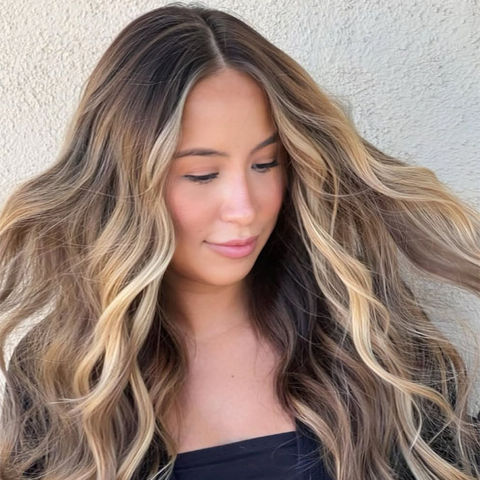 Beautiful Blonde Balayage Ideas for 2024 Winter